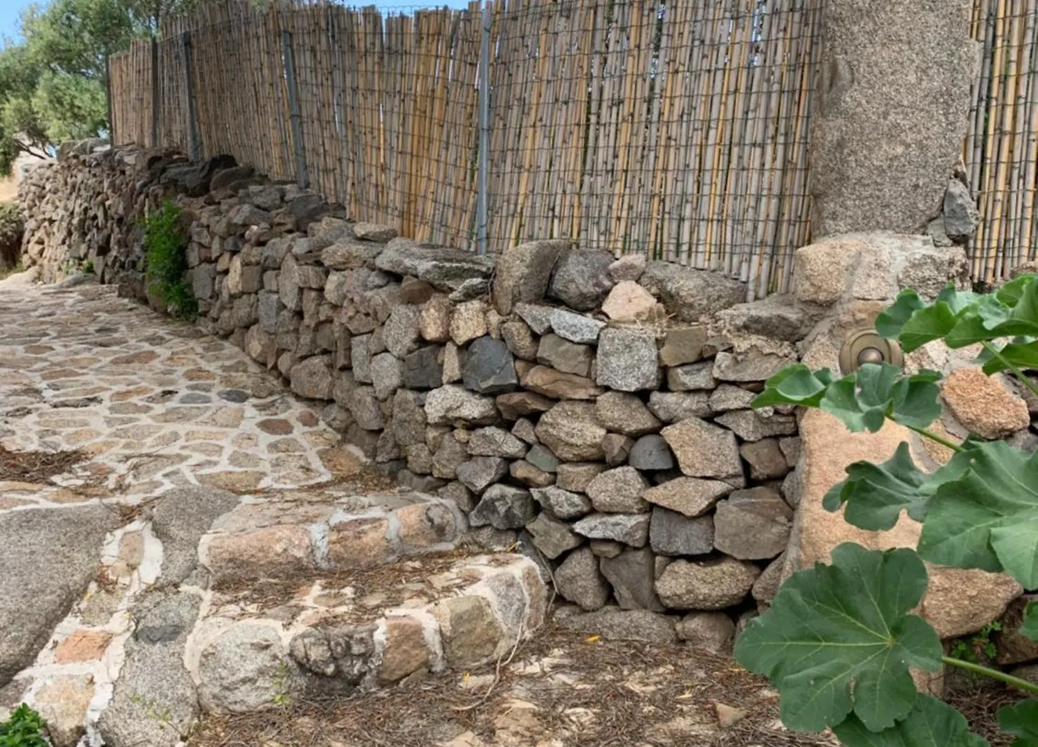 Pensjonat Stazzu Nuraghe Mannucciu Rena Majore Włochy